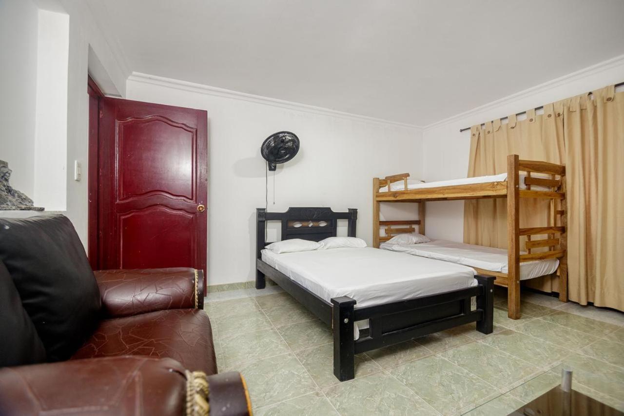Vivienda Turistica Las Palmas Kartagena Zewnętrze zdjęcie